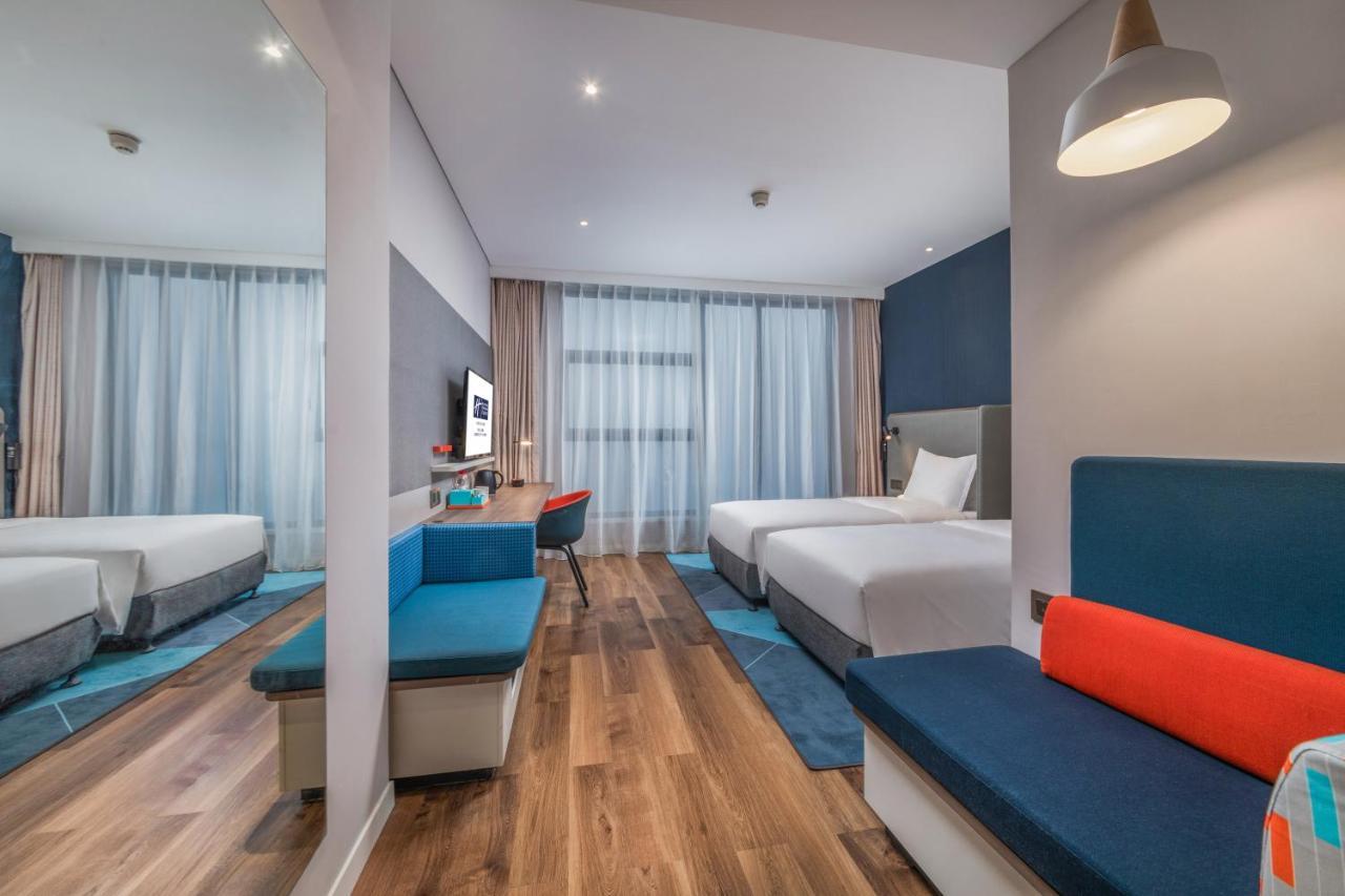 Holiday Inn Express Kaifeng City Center By Ihg Exterior photo
