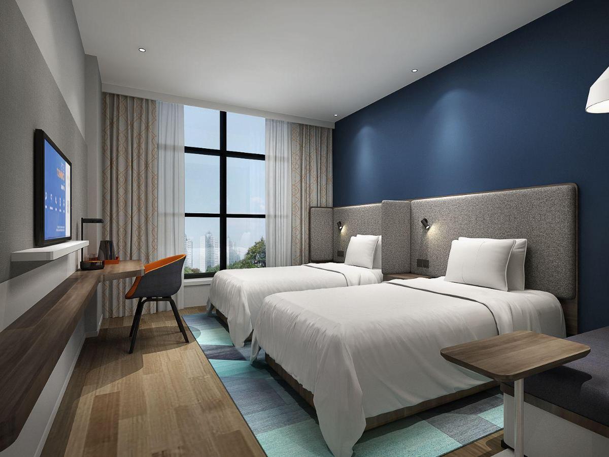Holiday Inn Express Kaifeng City Center By Ihg Exterior photo